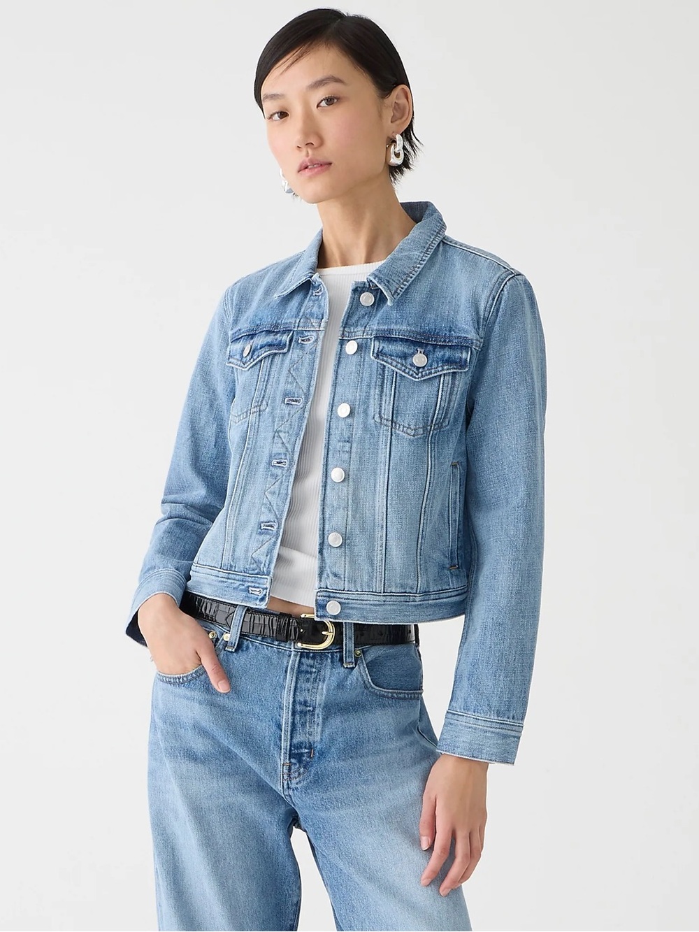 J Crew New classic denim jacket in Bianca wash women’s Size XS NWOT